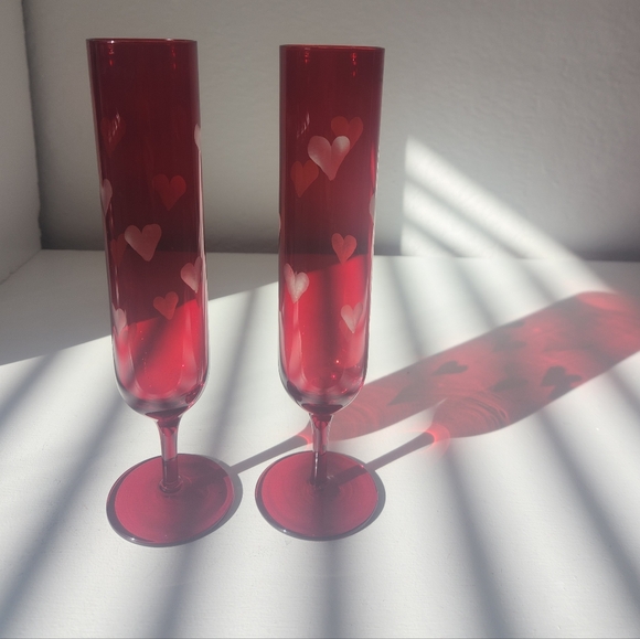 Pier 1 Vintage Etched Red Heart Champagne Flutes Set Of 2 - Picture 13 of 14